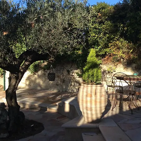 Ferienhaus De Charme Tres Grand Confort A Pied Du Centre Historique D'uzes