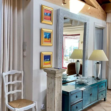 De Charme Tres Grand Confort A Pied Du Centre Historique D'uzes