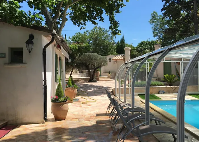 De Charme Tres Grand Confort A Pied Du Centre Historique D'uzes Σπίτι διακοπών